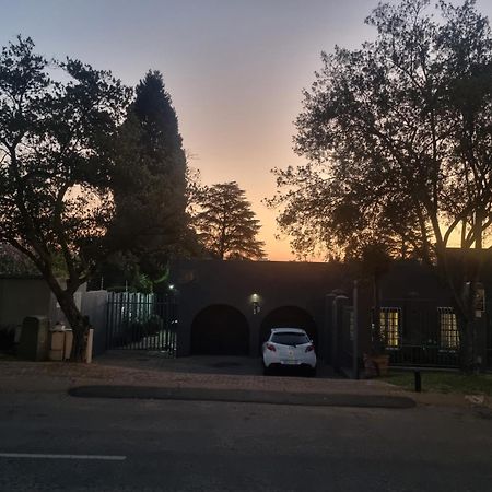 By Appointment Suites Johannesburg Exteriér fotografie